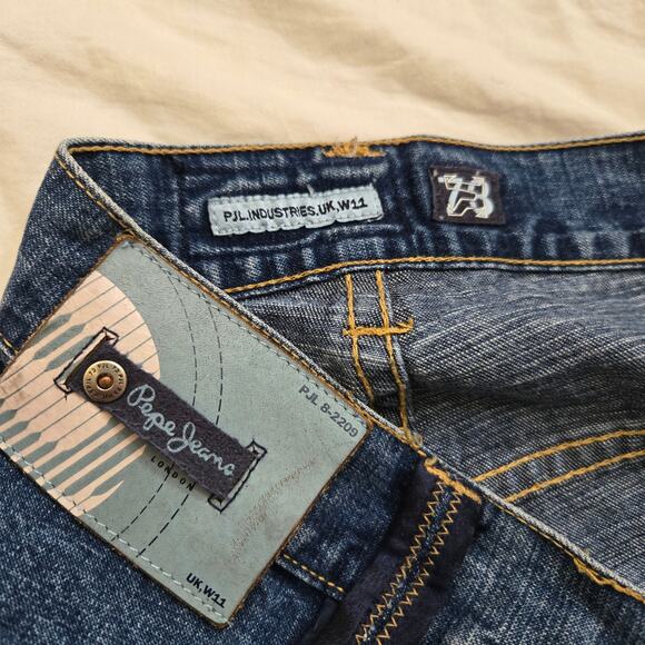 Vtg PJL Industries UK W11 Jeans Size 36x33 Medium Wash Blue Denim Baggy Fit - Picture 5 of 14